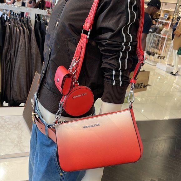 Michael Kors Jet Set Travel Tech Attached with Adjustable Coral Reef Crossbody - Picture 13 of 16